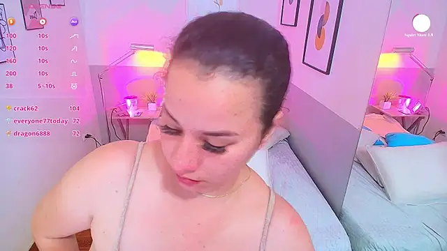 MommyHelpsmee online show from 01.22.25