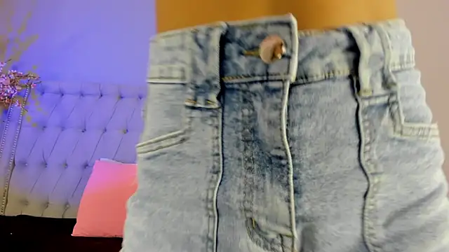 GysellHanson online show from 11.30.25