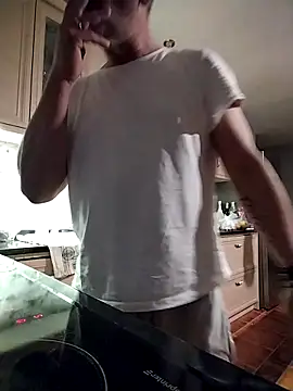 Snapshot of kevincumporn chatting on 01.19.26 kevincumporn online show from 01.19.26