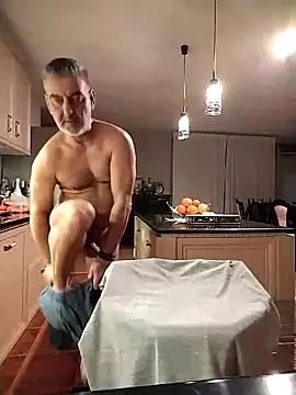 Snapshot of kevincumporn chatting on 02.05.26 kevincumporn online show from 02.05.26