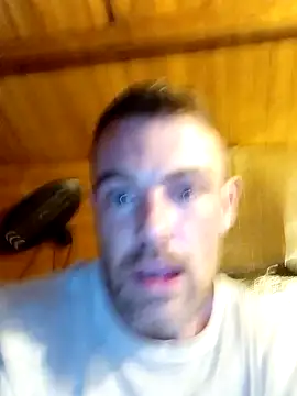 Snapshot of Eddyfrancis87 chatting on 11.01.25 Eddyfrancis87 online show from 11.01.25