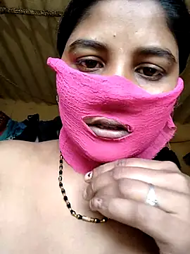 Snapshot of sweet_suman chatting on 11.28.25 sweet suman online show from 11.28.25