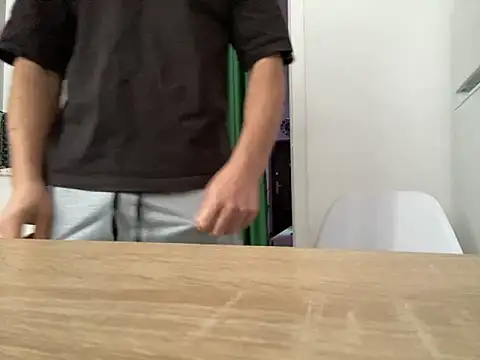 Snapshot of couplehot992 chatting on 12.27.24 couplehot992 online show from 12.27.24