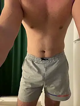 Snapshot of couplehot992 chatting on 12.27.24 couplehot992 online show from 12.27.24