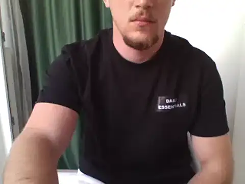 Snapshot of couplehot992 chatting on 03.12.25 couplehot992 online show from 03.12.25