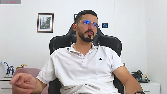 Massimoo 07 online show from 10.22.25