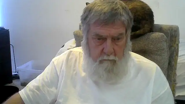 Snapshot of viejo_oso chatting on 05.31.26 viejo oso online show from 05.31.26