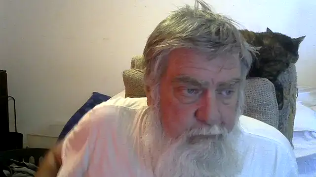 Snapshot of viejo_oso chatting on 06.20.26 viejo oso online show from 06.20.26