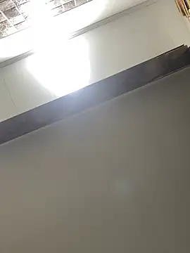 Snapshot of Sophia_cyrus11 chatting on 12.23.24 Sophia cyrus11 online show from 12.23.24