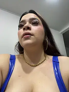 Snapshot of Sophia_cyrus11 chatting on 01.01.25 Sophia cyrus11 online show from 01.01.25