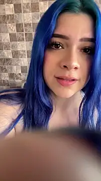 Snapshot of Sophia_cyrus11 chatting on 05.05.26 Sophia cyrus11 online show from 05.05.26