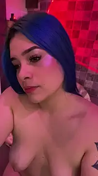 Snapshot of Sophia_cyrus11 chatting on 06.05.26 Sophia cyrus11 online show from 06.05.26