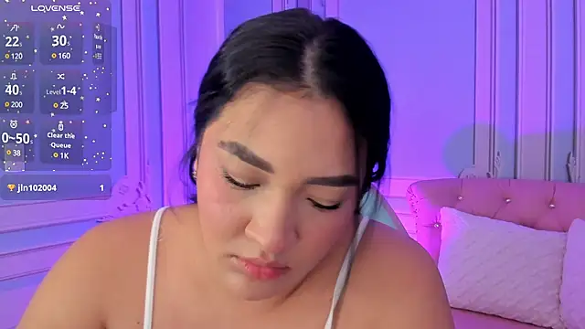 stefany duque1  online show from 01.19.25