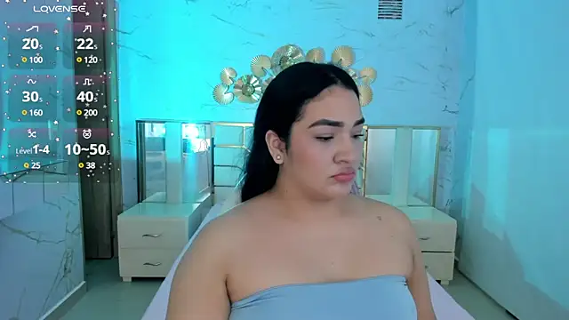 stefany duque1  online show from 03.08.25