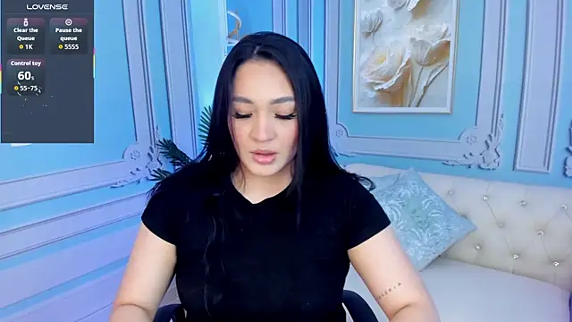 stefany duque1  online show from 10.05.25