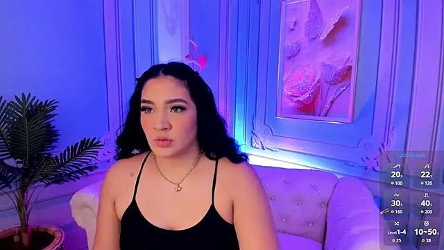 stefany duque1  online show from 10.30.25