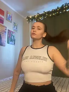 Sabrina shells online show from 03.22.25