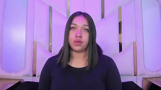 IsabellRodriguez18 online show from 04.11.26