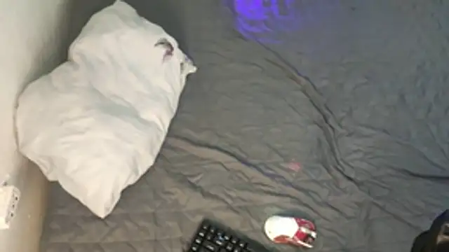 Snapshot of kyle_898 chatting on 12.02.25 kyle 898 online show from 12.02.25