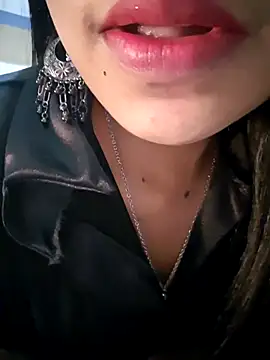 sexyhoney27 online show from 02.28.25