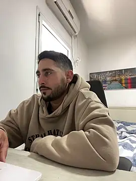 Snapshot of luffykingofpirets chatting on 02.04.25 luffykingofpirets online show from 02.04.25