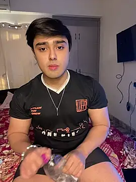 Snapshot of sunny49477 chatting on 02.27.26 sunny49477 online show from 02.27.26