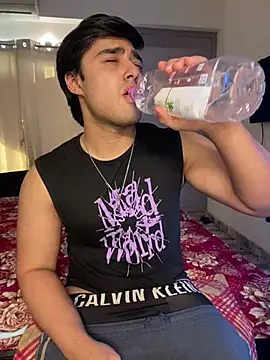 Snapshot of sunny49477 chatting on 03.01.26 sunny49477 online show from 03.01.26