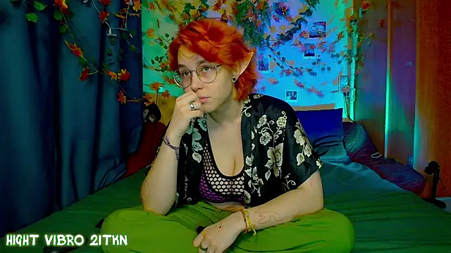 TrickyKitsune online show from 11.17.25