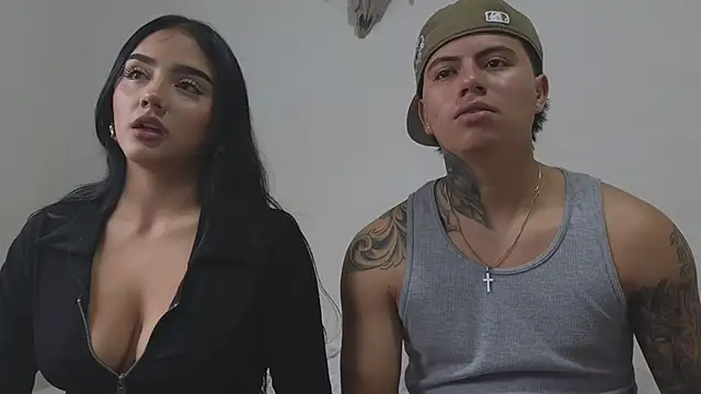 Snapshot of Thiago_x_Sahara chatting on 11.16.25 Thiago x Sahara online show from 11.16.25