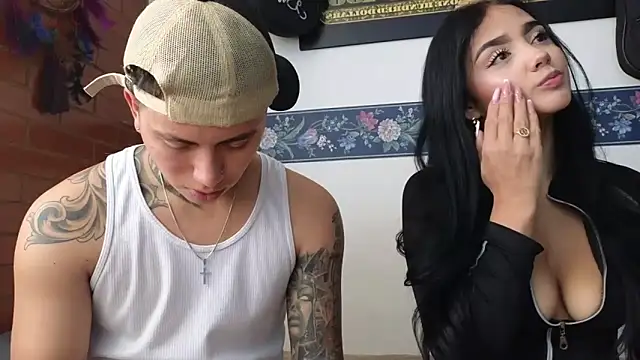 Snapshot of Thiago_x_Sahara chatting on 02.16.26 Thiago x Sahara online show from 02.16.26