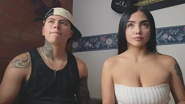 Snapshot of Thiago_x_Sahara chatting on 03.25.26 Thiago x Sahara online show from 03.25.26