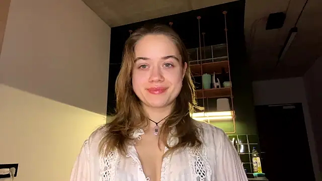 RoxyStar17 online show from 01.13.25