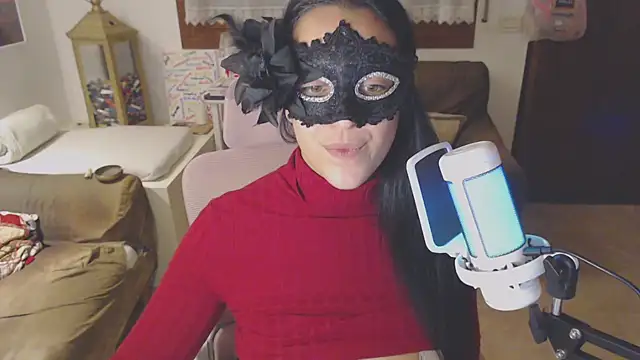 Snapshot of LasolitaAuri chatting on 03.10.25 LasolitaAuri online show from 03.10.25