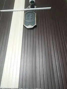 indihotguy online show from 02.16.25