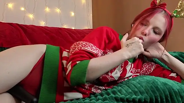 OhYumiYes online show from 12.22.25