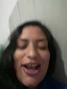 Snapshot of Aby55 chatting on 12.28.24 Aby55 online show from 12.28.24