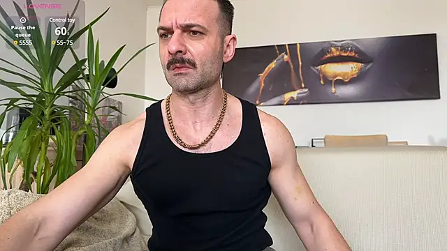 Snapshot of Asmodeuss666 chatting on 02.11.25 Asmodeuss666 online show from 02.11.25