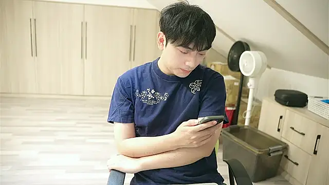 Snapshot of chinalover4199 chatting on 05.25.26 chinalover4199 online show from 05.25.26