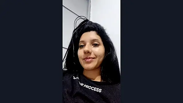 Snapshot of emmariders2 chatting on 01.06.25 emmariders2 online show from 01.06.25