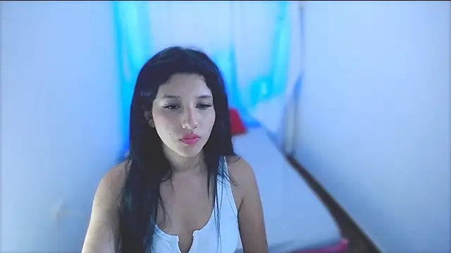 Snapshot of emmariders2 chatting on 01.21.25 emmariders2 online show from 01.21.25