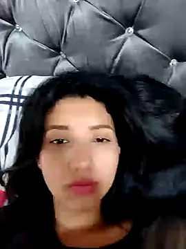 Snapshot of emmariders2 chatting on 01.22.25 emmariders2 online show from 01.22.25