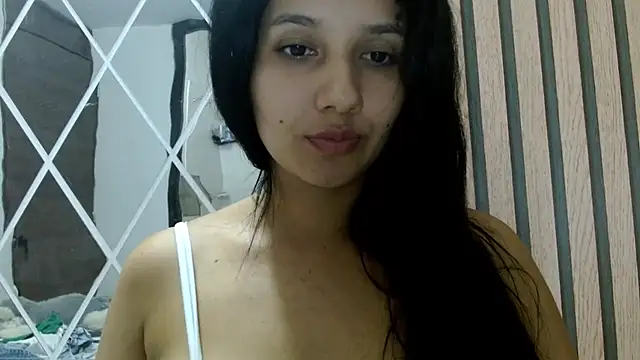 Snapshot of emmariders2 chatting on 03.17.25 emmariders2 online show from 03.17.25