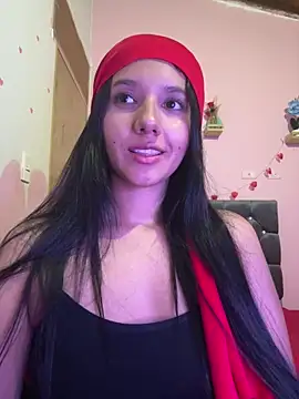 Snapshot of emmariders2 chatting on 09.27.25 emmariders2 online show from 09.27.25