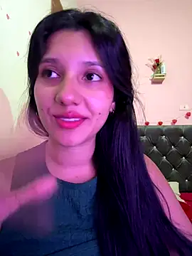 Snapshot of emmariders2 chatting on 10.07.25 emmariders2 online show from 10.07.25