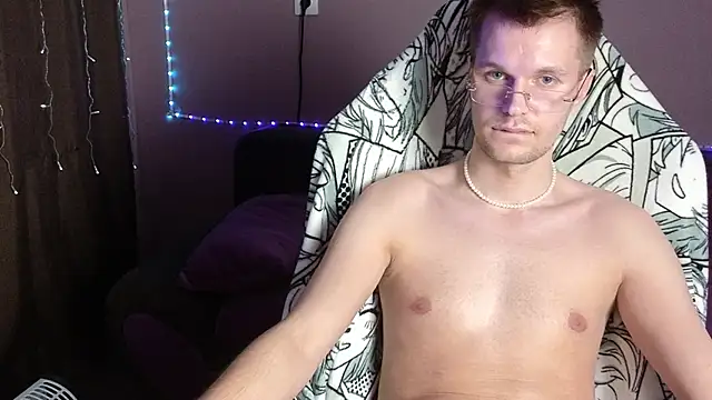 Leonnextdoor online show from 12.28.24