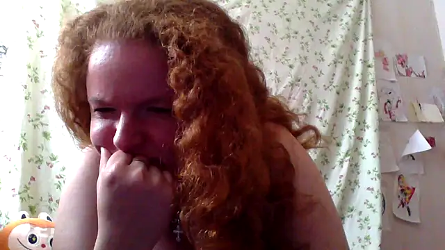 Snapshot of Rae_Jeannie chatting on 06.14.26 Rae Jeannie online show from 06.14.26