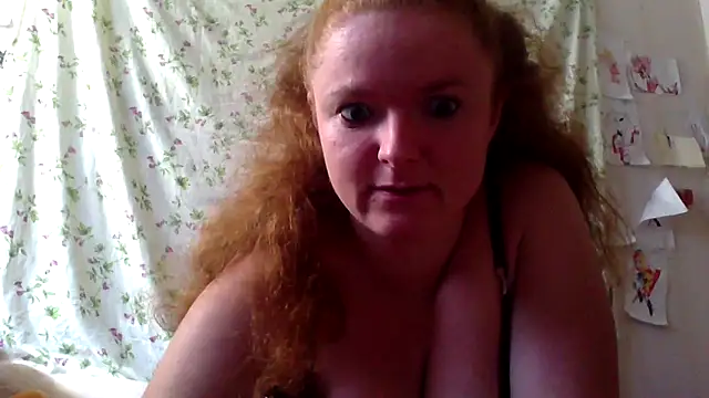 Snapshot of Rae_Jeannie chatting on 07.18.26 Rae Jeannie online show from 07.18.26