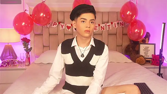 Maxi little online show from 02.14.26