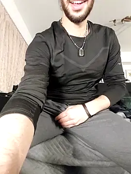 Snapshot of Levi_Latino chatting on 11.29.25 Levi Latino online show from 11.29.25