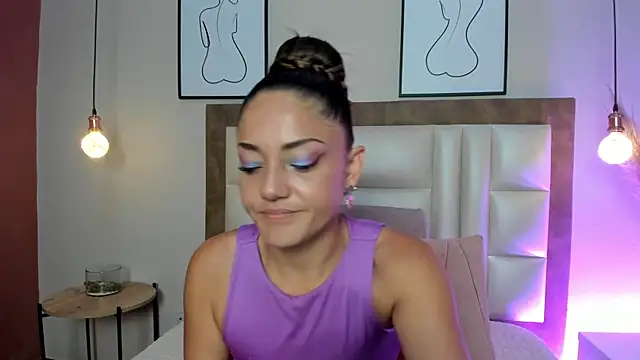 EloiseQuinn online show from 12.20.25